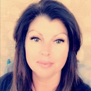 Meet your Posher, Kristin